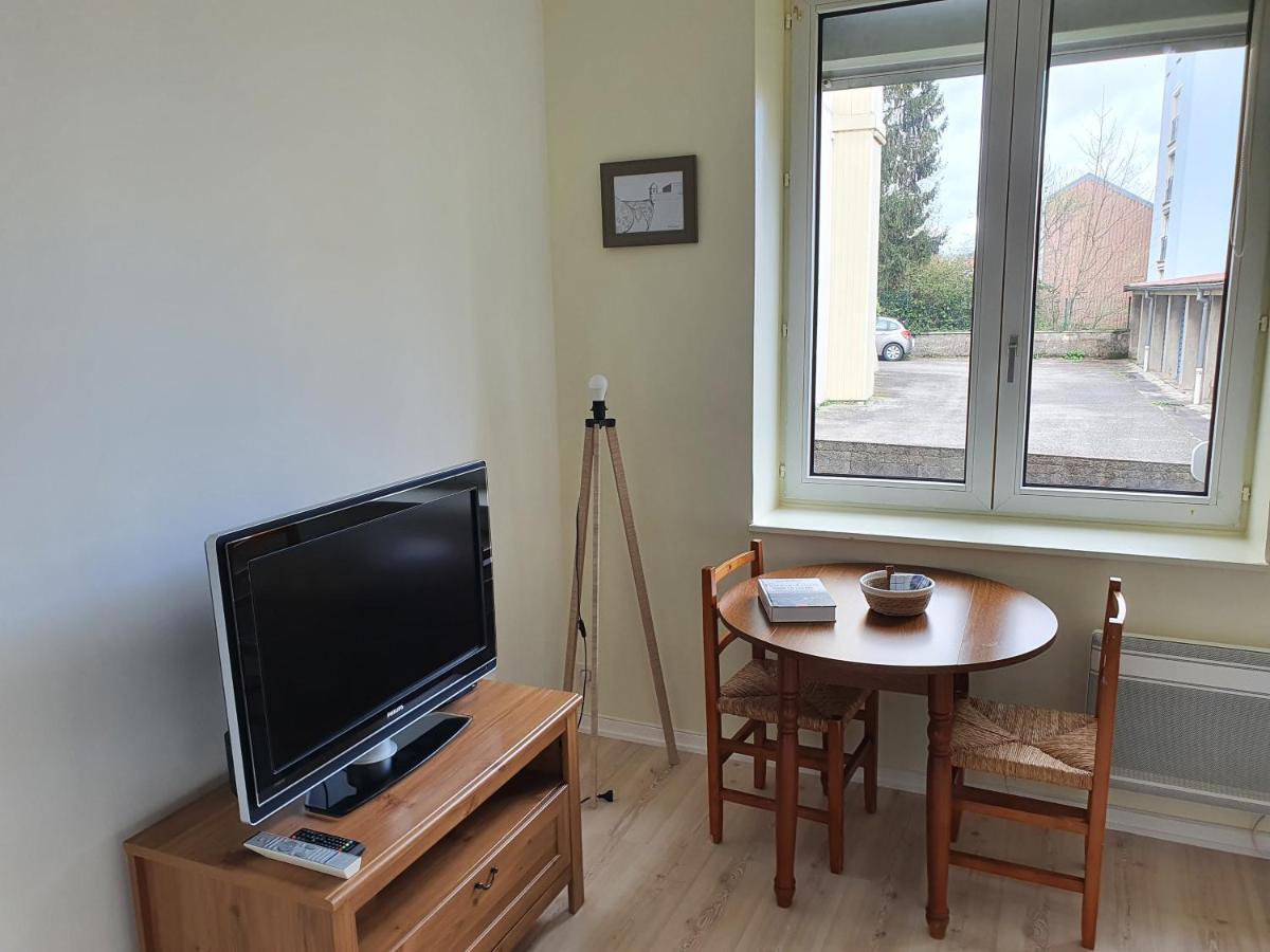 Le Comtois, Studio Au Calme Proche De La Gare Besancon Ngoại thất bức ảnh